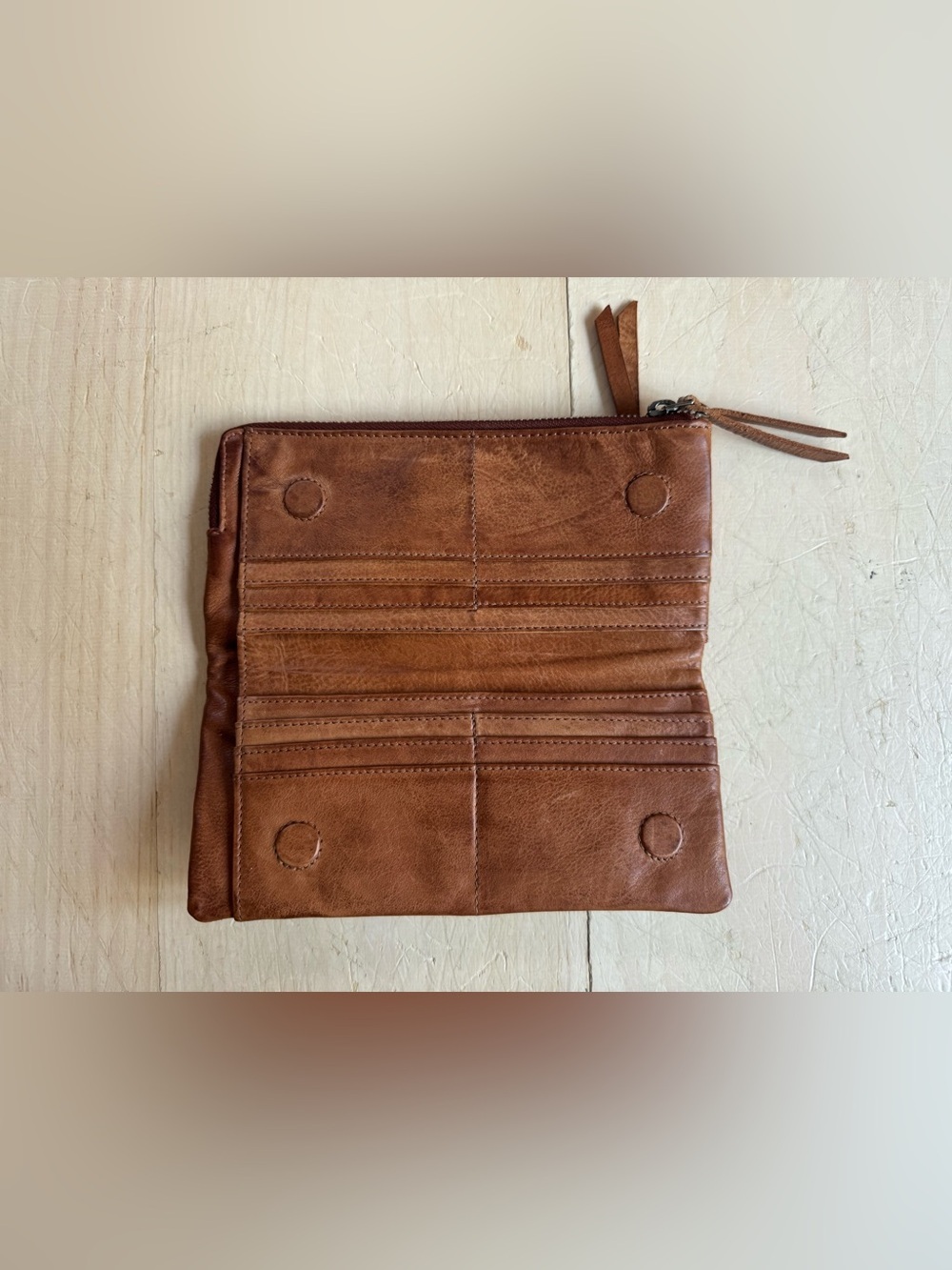 Latico Andi Leather Wallet - Picture 2 of 6